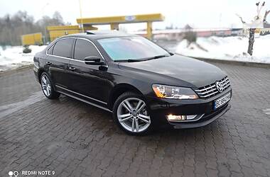 Седан Volkswagen Passat 2012 в Бродах