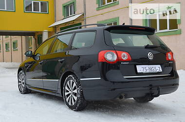 Универсал Volkswagen Passat 2010 в Стрые