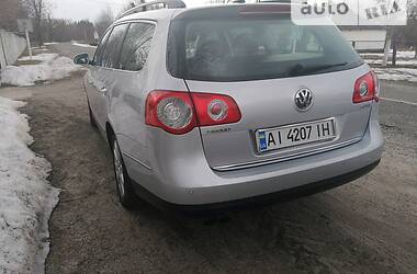 Универсал Volkswagen Passat 2009 в Киеве