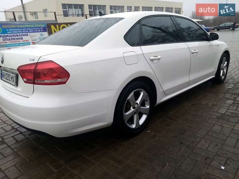 Седан Volkswagen Passat 2014 в Нетішині