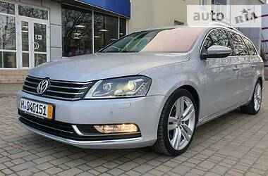 Универсал Volkswagen Passat 2013 в Одессе