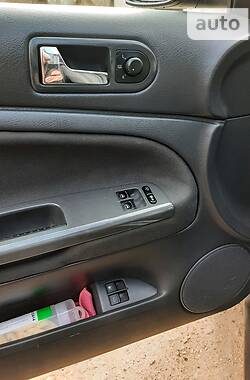 Седан Volkswagen Passat 2004 в 