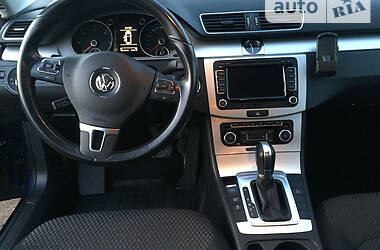 Универсал Volkswagen Passat 2011 в Полтаве