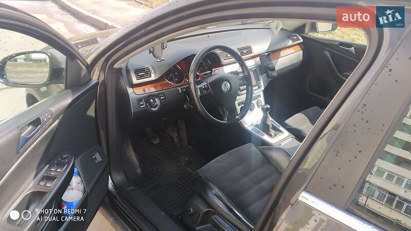 Універсал Volkswagen Passat 2006 в Львові