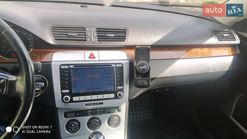 Універсал Volkswagen Passat 2006 в Львові