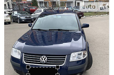 Универсал Volkswagen Passat 2002 в Харькове