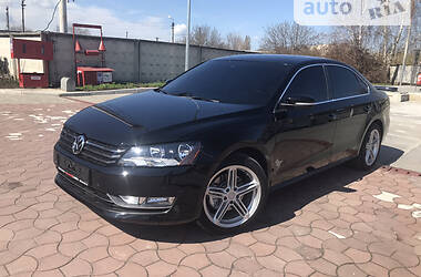 Седан Volkswagen Passat 2014 в Херсоне