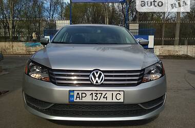 Седан Volkswagen Passat 2013 в Запорожье