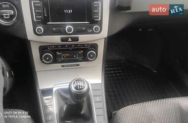 Универсал Volkswagen Passat 2011 в Львове