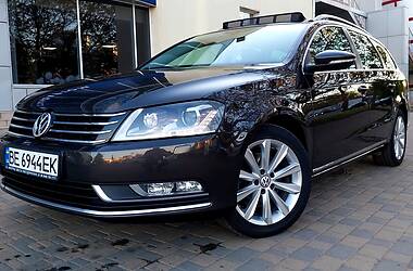 Універсал Volkswagen Passat 2012 в Одесі