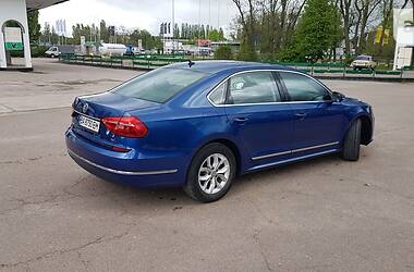 Седан Volkswagen Passat 2016 в Кропивницком