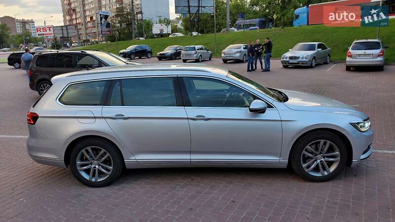 Универсал Volkswagen Passat 2017 в Ивано-Франковске фото 21 Универсал Volkswagen Passat 2017 в Ивано-Франковске