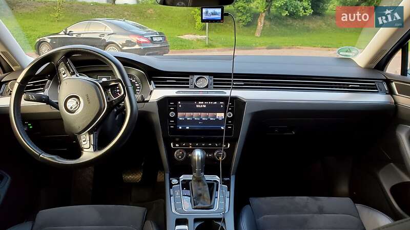 Универсал Volkswagen Passat 2017 в Ивано-Франковске фото 38 Универсал Volkswagen Passat 2017 в Ивано-Франковске