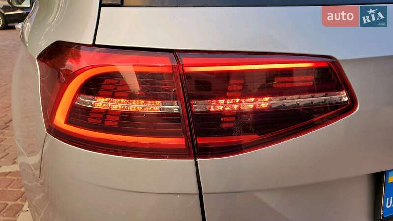 Универсал Volkswagen Passat 2017 в Ивано-Франковске фото 32 Универсал Volkswagen Passat 2017 в Ивано-Франковске