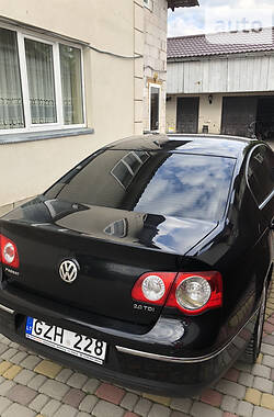 Седан Volkswagen Passat 2005 в Тячеве