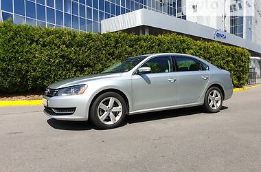 Седан Volkswagen Passat 2015 в 