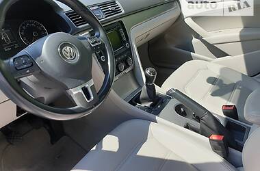 Седан Volkswagen Passat 2015 в 