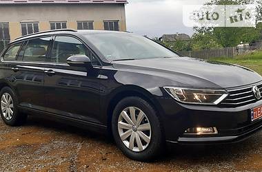 Универсал Volkswagen Passat 2015 в Калуше