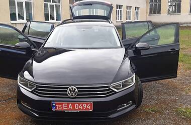 Универсал Volkswagen Passat 2015 в Калуше