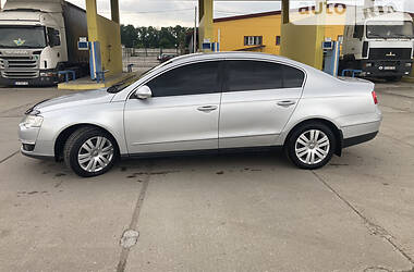 Седан Volkswagen Passat 2008 в Умани