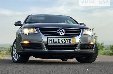 Універсал Volkswagen Passat 2009 в Дрогобичі