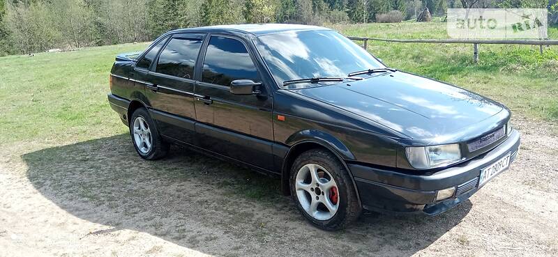 Volkswagen Passat 1992
