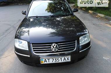 Седан Volkswagen Passat 2002 в Калуше