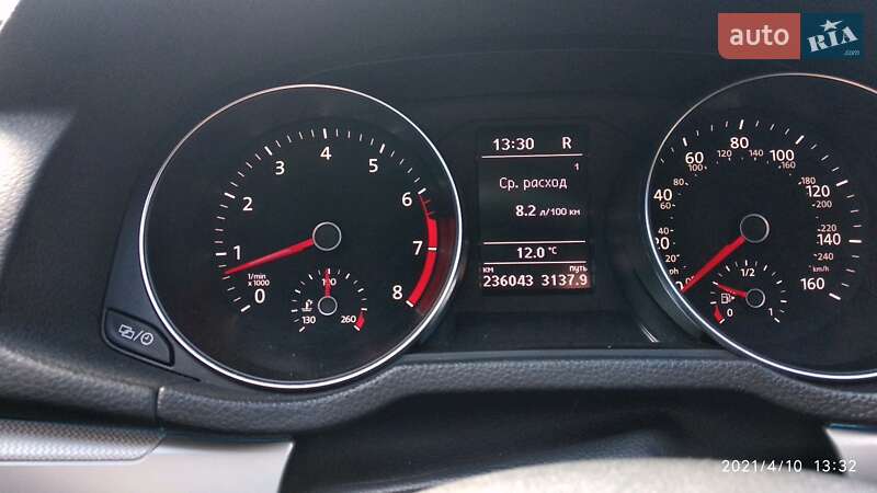 Седан Volkswagen Passat 2015 в Богуславі