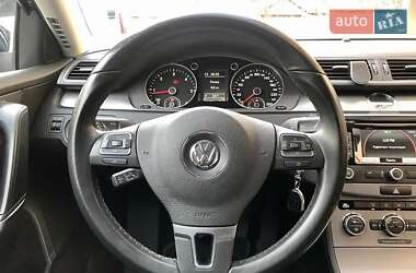 Универсал Volkswagen Passat 2012 в Бердичеве