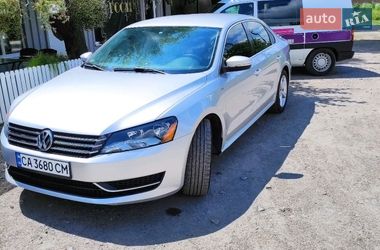 Седан Volkswagen Passat 2013 в Жашкове
