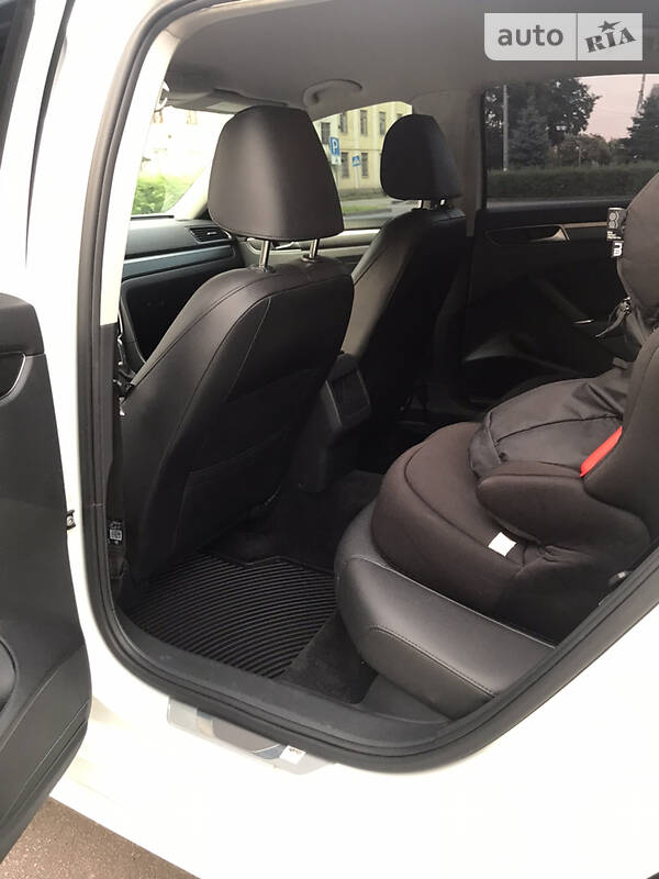 Седан Volkswagen Passat 2018 в Каменском