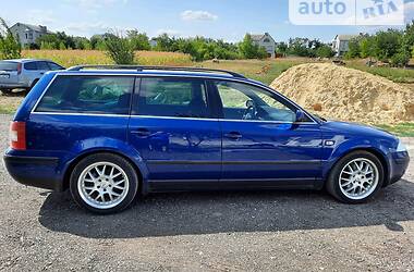 Универсал Volkswagen Passat 2001 в 