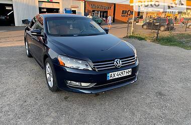 Седан Volkswagen Passat 2015 в Києві