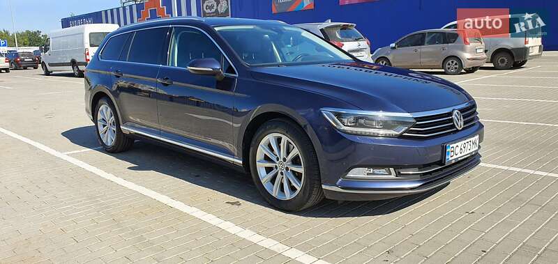 Универсал Volkswagen Passat 2015 в Львове