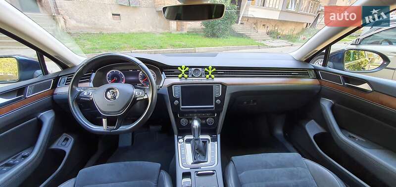 Универсал Volkswagen Passat 2015 в Львове