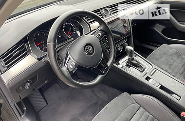 Универсал Volkswagen Passat 2017 в Ковеле