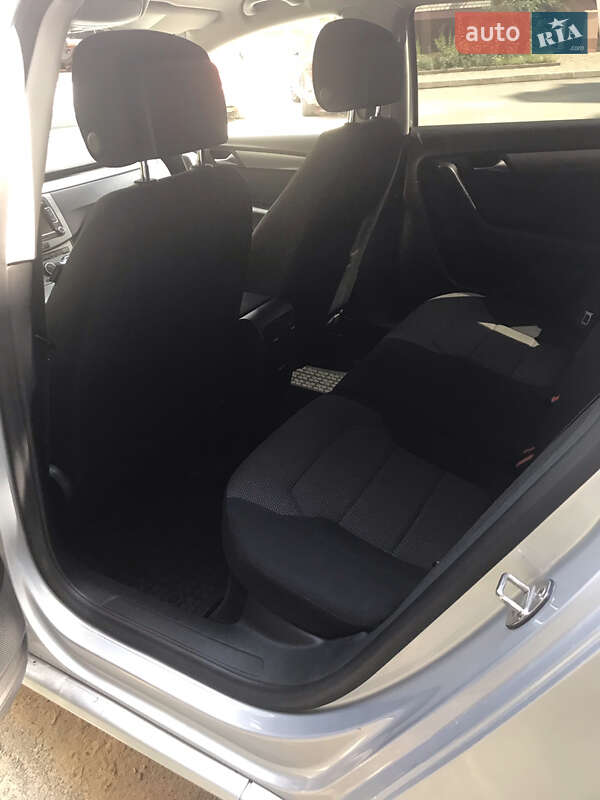 Универсал Volkswagen Passat 2012 в Тернополе фото 5 Универсал Volkswagen Passat 2012 в Тернополе