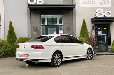 Седан Volkswagen Passat 2018 в 