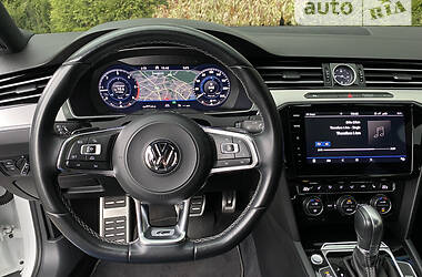 Седан Volkswagen Passat 2018 в 