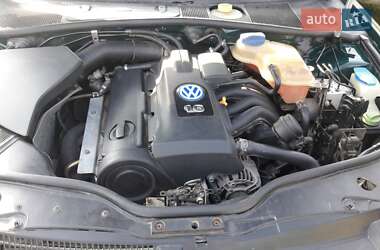 Универсал Volkswagen Passat 2001 в 