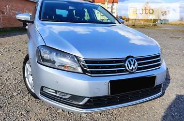 Универсал Volkswagen Passat 2011 в Дрогобыче