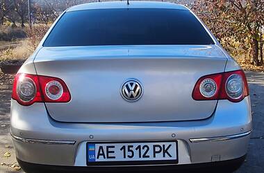 Седан Volkswagen Passat 2005 в Кривому Розі