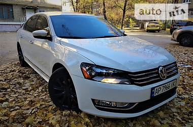 Седан Volkswagen Passat 2012 в Запорожье