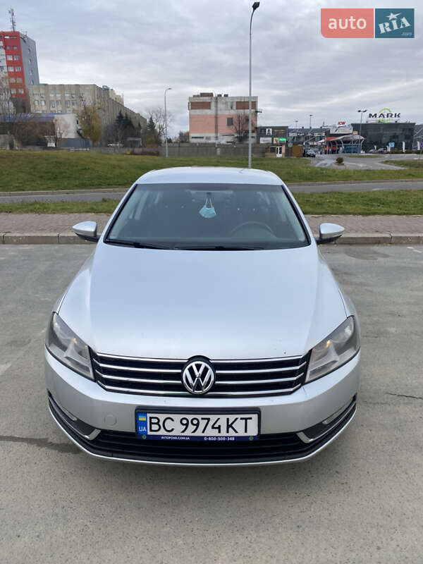 Седан Volkswagen Passat 2011 в Львове фото 31 Седан Volkswagen Passat 2011 в Львове