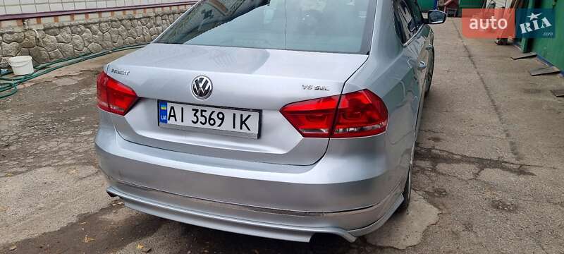 Седан Volkswagen Passat 2014 в Киеве
