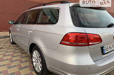 Универсал Volkswagen Passat 2011 в Гайсине