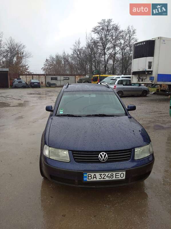 Универсал Volkswagen Passat 2000 в Кропивницком