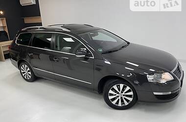 Универсал Volkswagen Passat 2009 в Дрогобыче