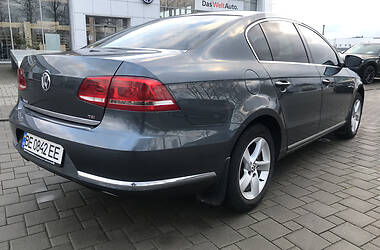 Седан Volkswagen Passat 2011 в Миколаєві