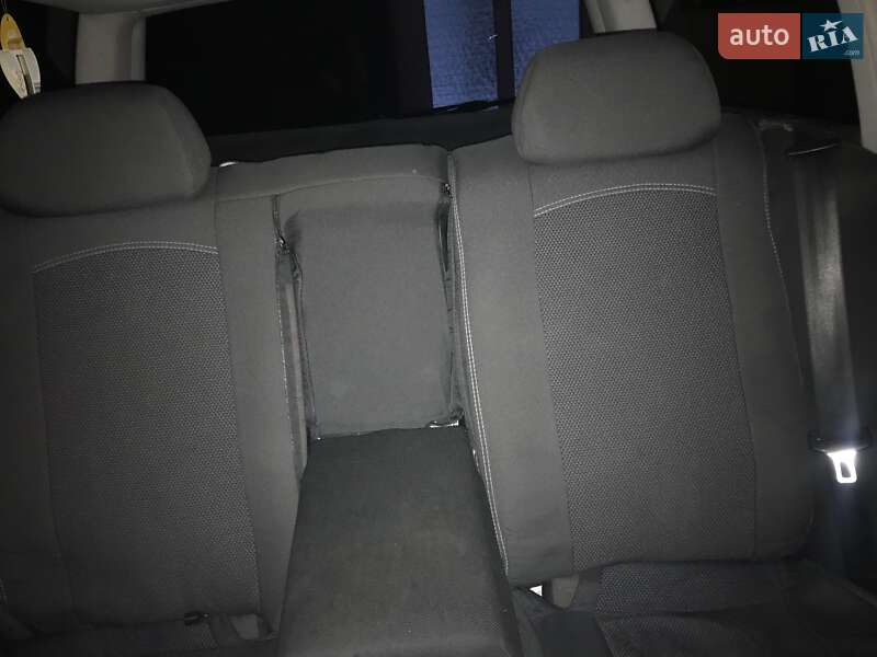 Универсал Volkswagen Passat 1999 в Тячеве